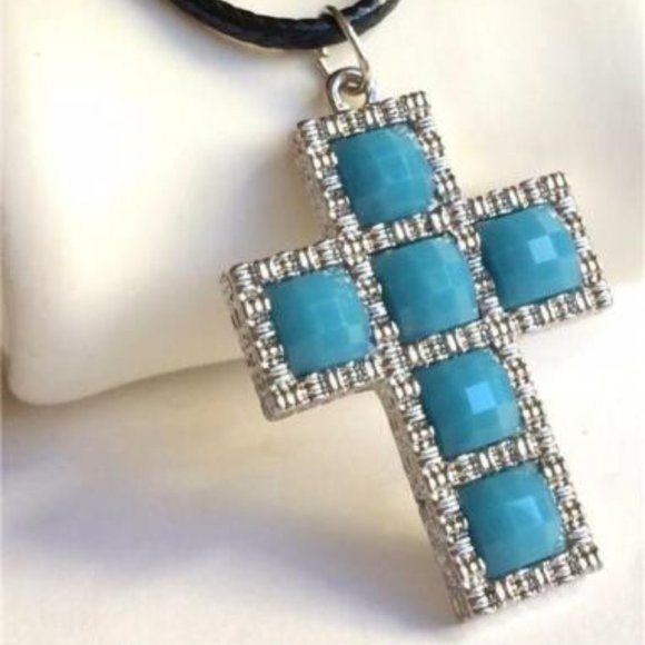 Aqua Turquoise Cross Necklace Southwestern Country Western Silver Tone Simulated - Picture 3 of 8
